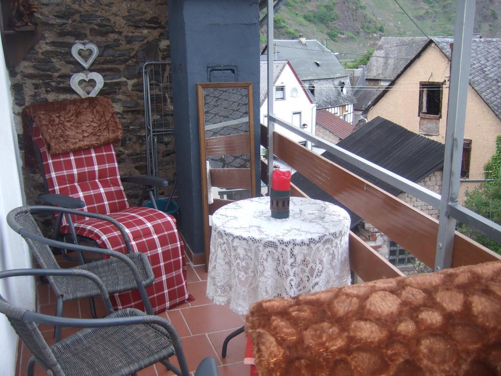 Kleines Winzerhauschen Villa เบรมม์ ภายนอก รูปภาพ
